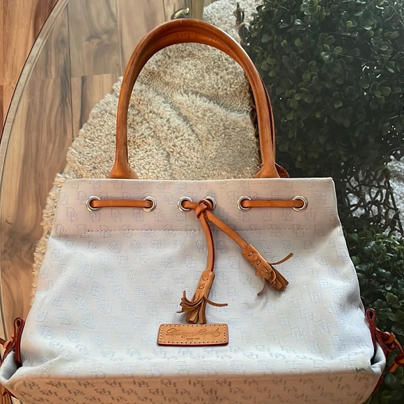 Handbags - Authentic Dooney & Bourke Handbag